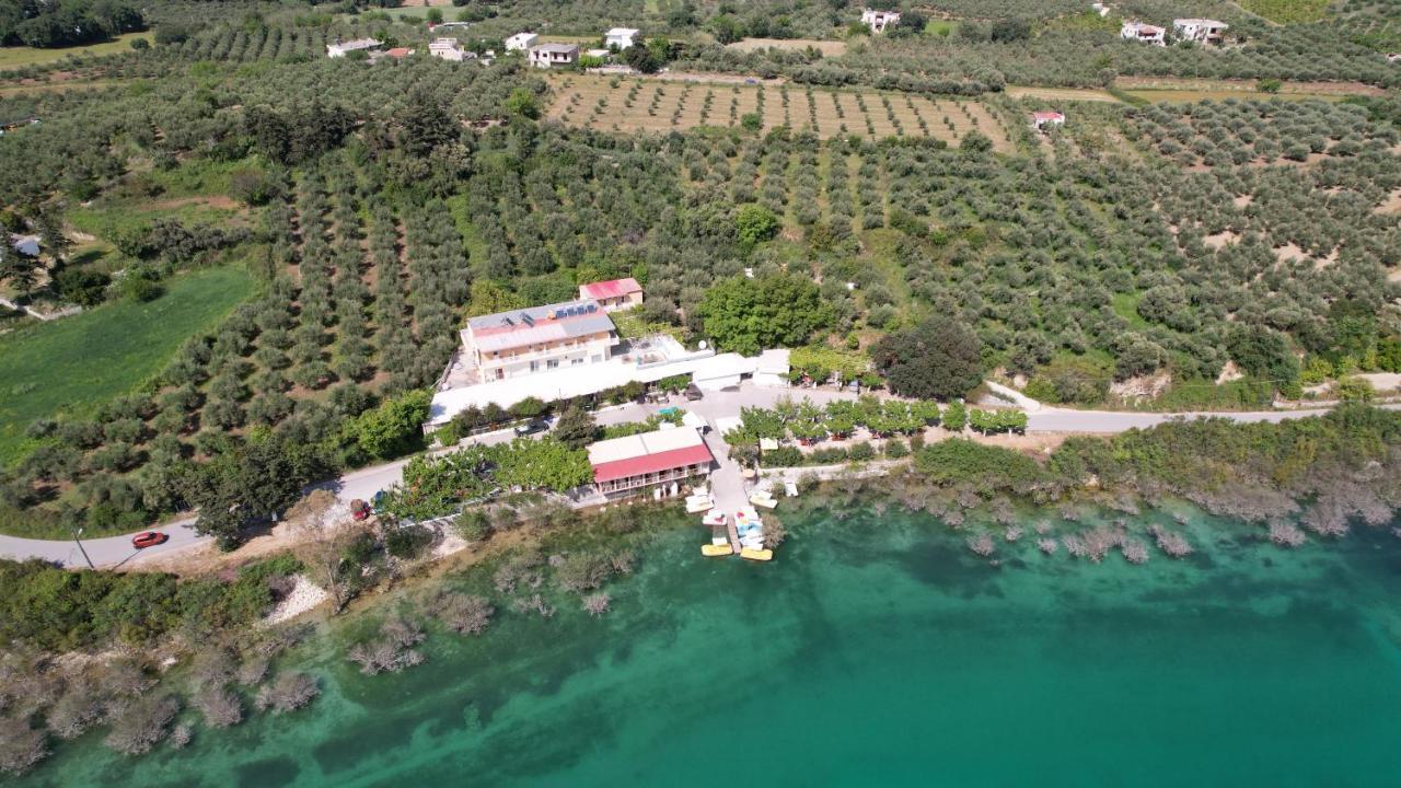 Korissia With Lake View Kournas Екстер'єр фото
